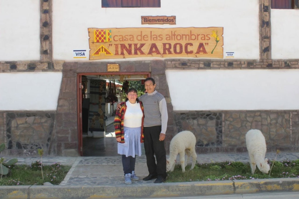 Victor Hugo y Graciela fundadores de Inka Roca en Hualhuas